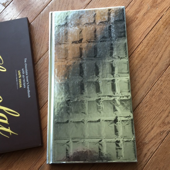 Chocolate Lovers Book - Picture 4 of 8